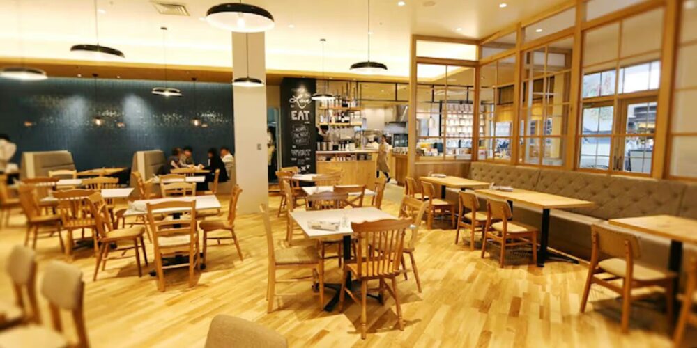 バルバラエキスポレストラン内観